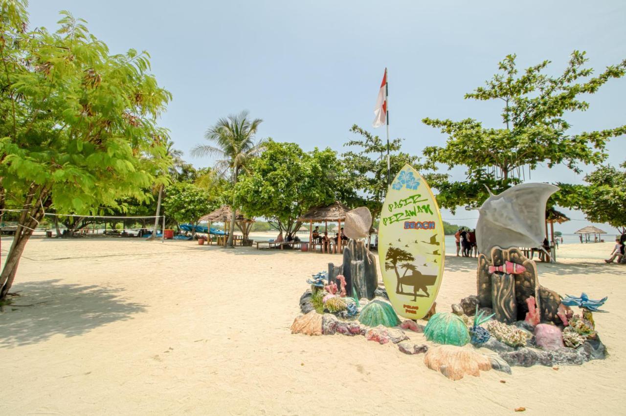 Guerilla Dive Lodge Pulau Pari Jacarta Exterior foto